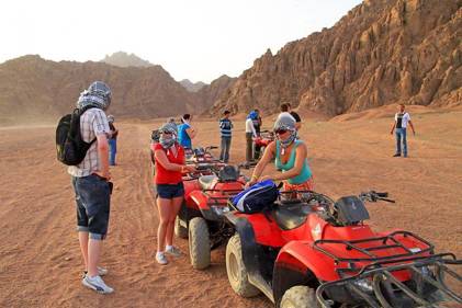 Bedouin Dinner Safari Sunrise Trips